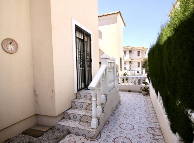 Resale - Villa - Villamartin - Los Dolses