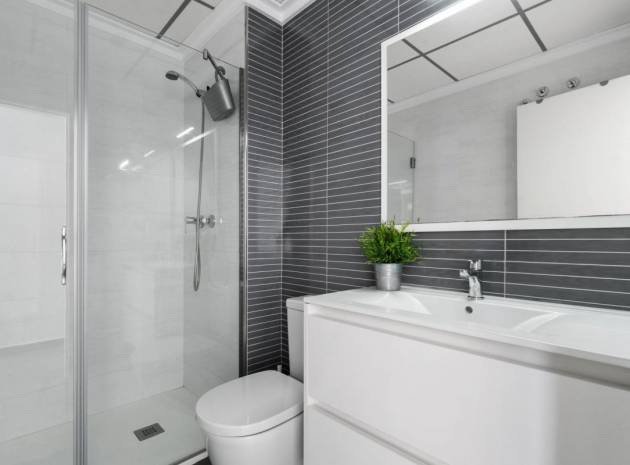 Resale - Apartment - Cabo Roig - royal park