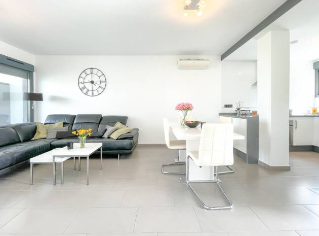 Resale - Apartment - La Zenia - oasis beach