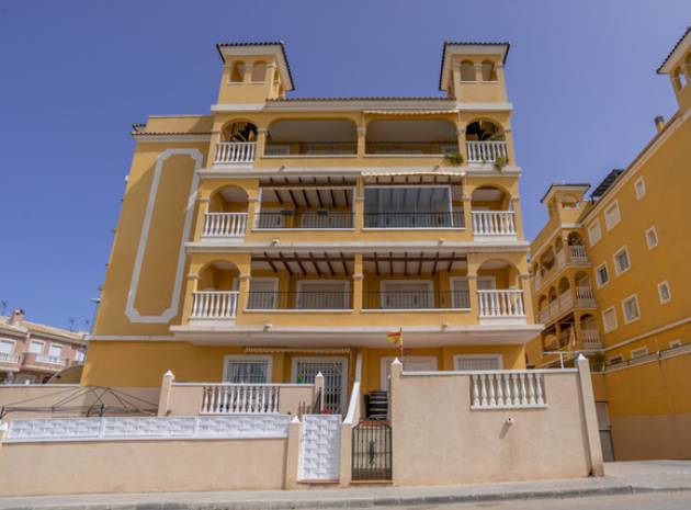 Resale - Apartment - Algorfa - fontana