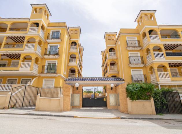 Resale - Apartment - Algorfa - fontana