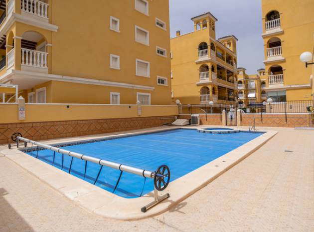Resale - Apartment - Algorfa - fontana