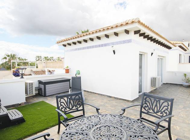 Resale - Villa - Villamartin - las ramblas