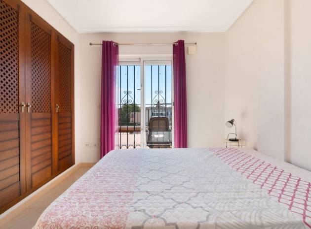 Revente - Villa - Torrevieja - altos de la bahia