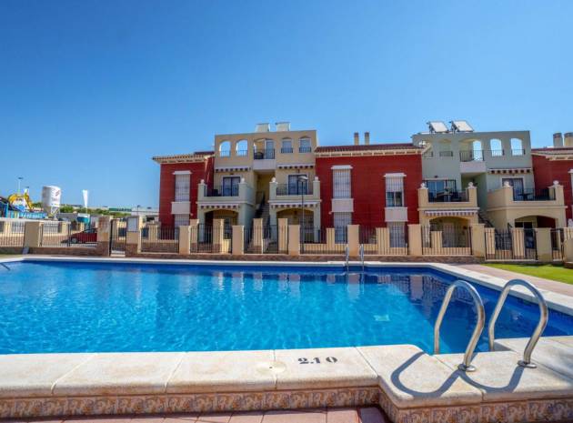 Resale - Villa - Torrevieja - altos de la bahia