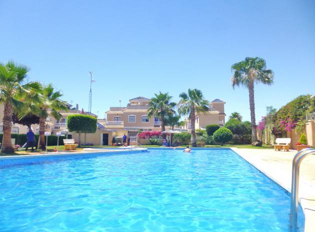 Återförsäljning - Villa - Cabo Roig - la regia