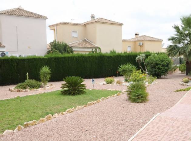 Resale - Apartment - Villamartin - las carolinas