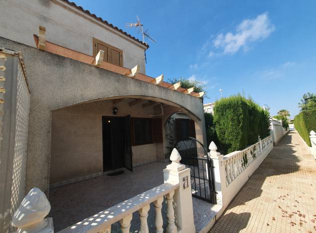 Wiederverkauf - Villa - Playa Flamenca - serena