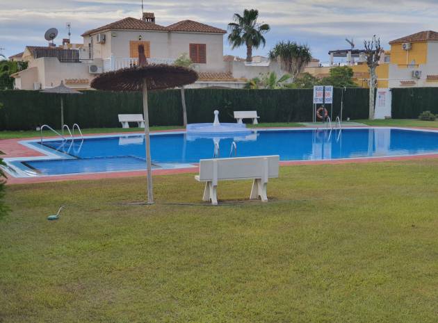 Wiederverkauf - Villa - Playa Flamenca - serena