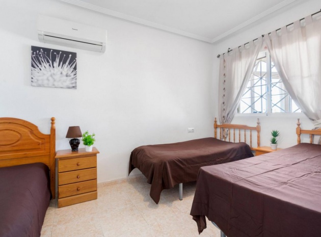 Resale - Townhouse - Torrevieja - Baños de Europa