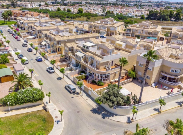 Resale - Townhouse - Torrevieja - Baños de Europa