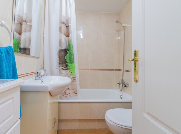 Återförsäljning - Lägenhet - Torrevieja - altos de la bahia