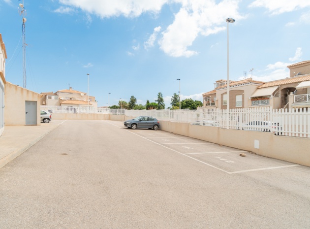 Återförsäljning - Lägenhet - Torrevieja - altos de la bahia