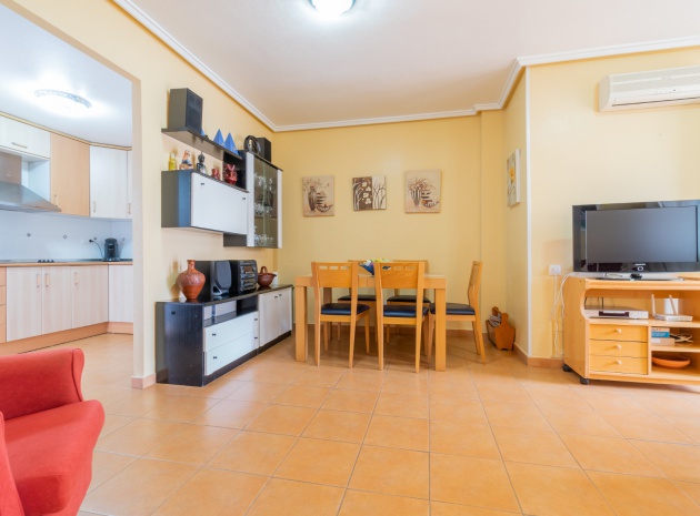 Återförsäljning - Lägenhet - Torrevieja - altos de la bahia