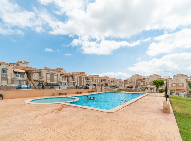 Återförsäljning - Lägenhet - Torrevieja - altos de la bahia