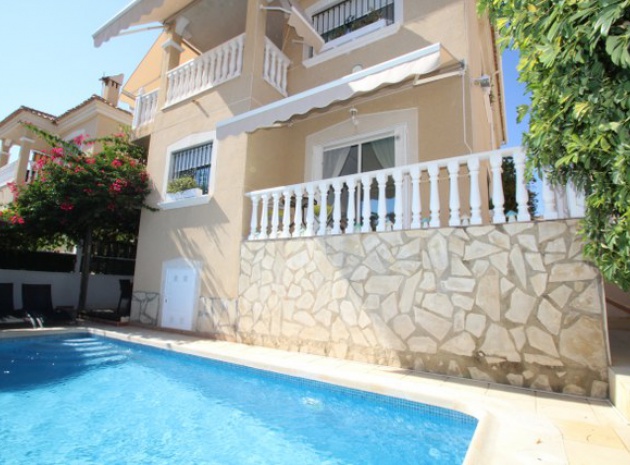 Återförsäljning - Villa - Villamartin - monte golf