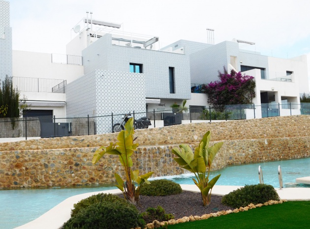 Resale - Villa - San Miguel de Salinas - La Canada