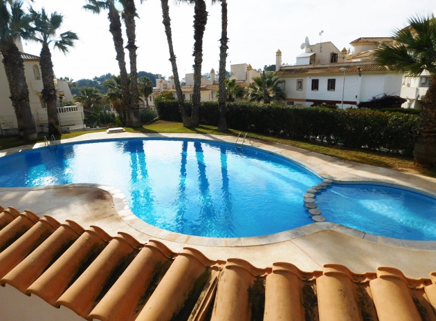 Resale - Townhouse - Villamartin - Urb Sevilla