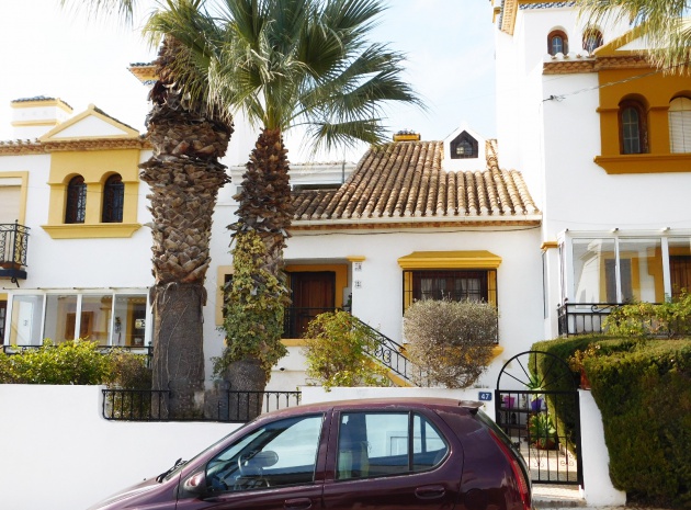 Resale - Townhouse - Villamartin - Urb Sevilla