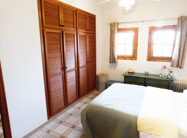 Resale - Townhouse - Villamartin - Urb Sevilla