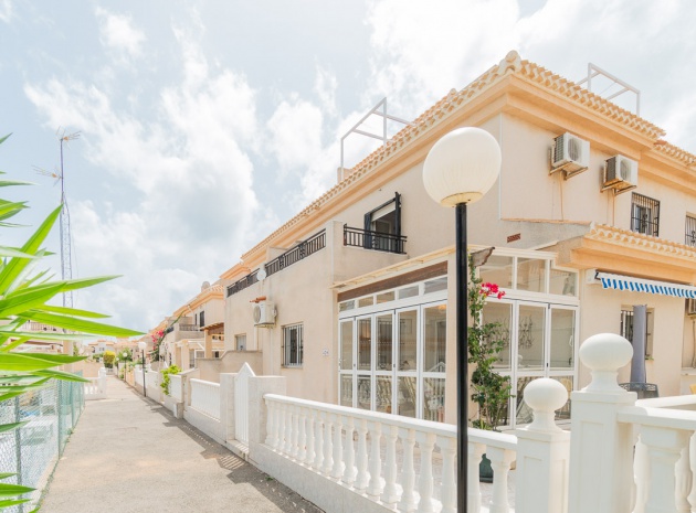 Resale - Villa - Playa Flamenca - El Cid
