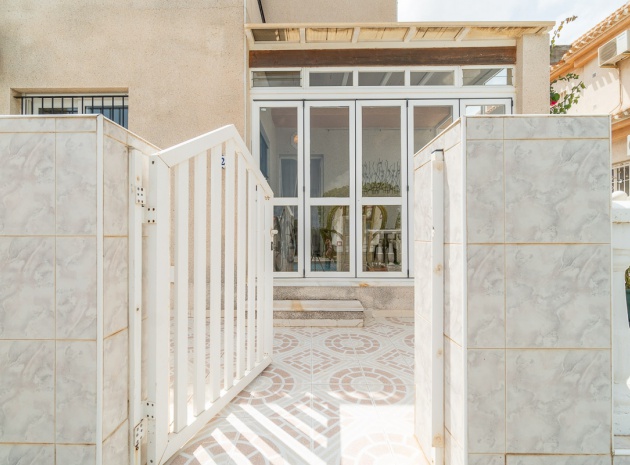 Resale - Villa - Playa Flamenca - El Cid