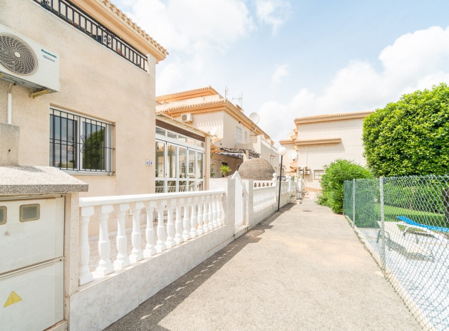 Resale - Villa - Playa Flamenca - El Cid