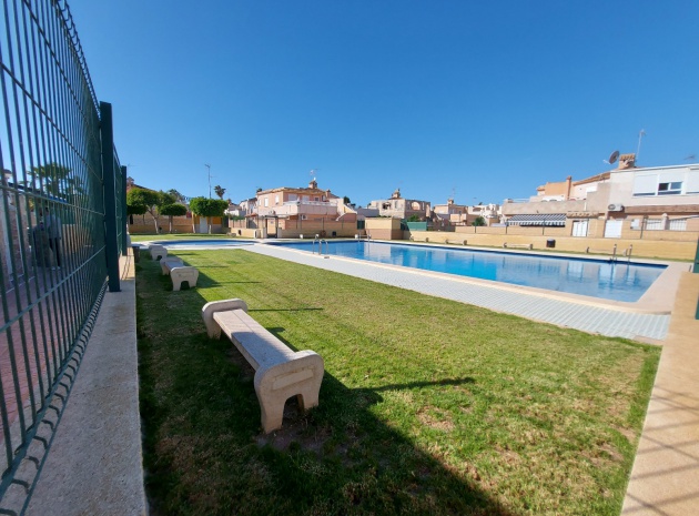 Resale - Villa - Torrevieja - res aquapark
