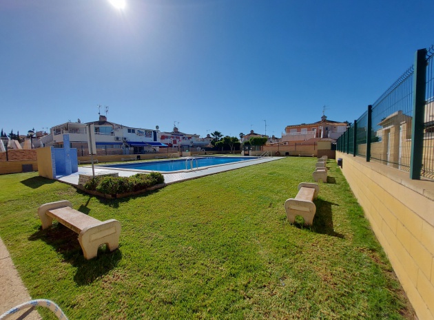 Resale - Villa - Torrevieja - res aquapark