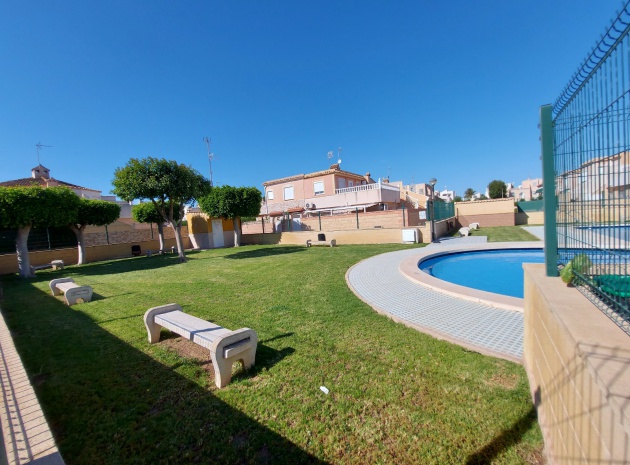 Resale - Villa - Torrevieja - res aquapark