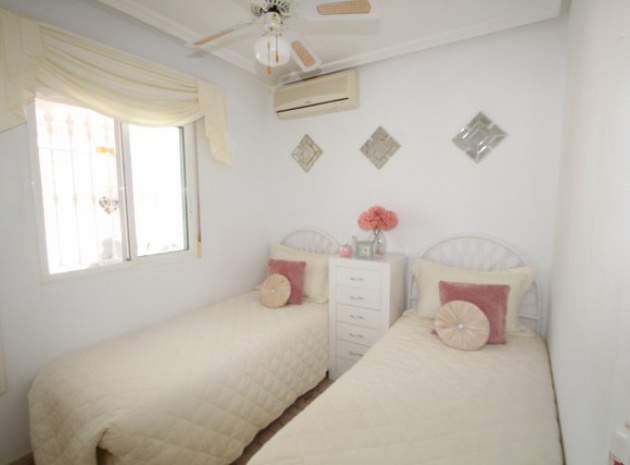 Resale - Bungalow - Villamartin - pinada golf