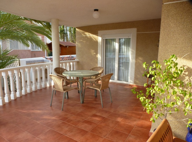 Resale - Villa - Pinar de Campoverde