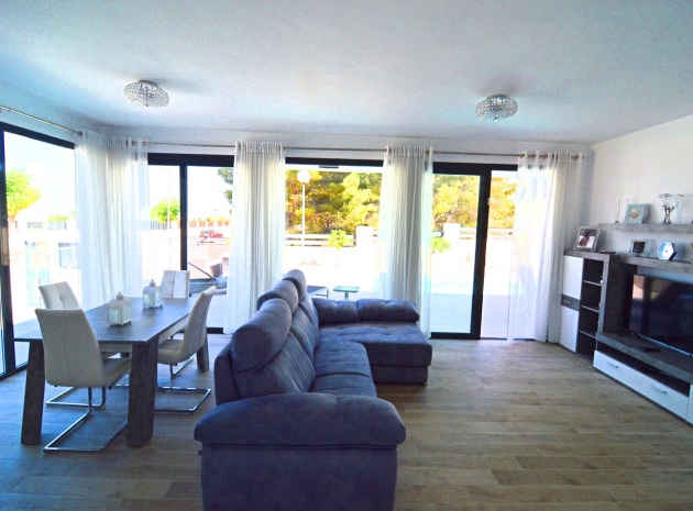 Nybyggnad - Villa - Polop