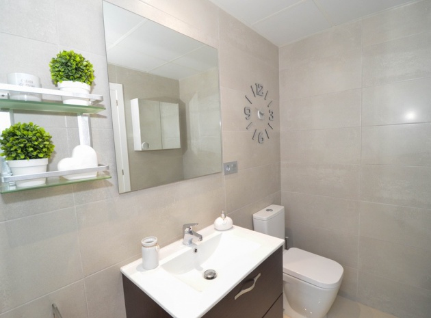 Wiederverkauf - Stadthaus - Villamartin - PAU 26