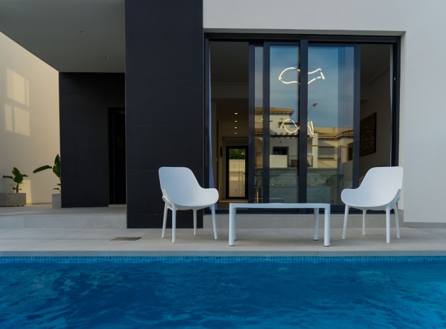 Nieuw gebouw - Villa - Punta Prima