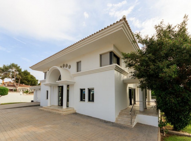 Wiederverkauf - Villa - Villamartin