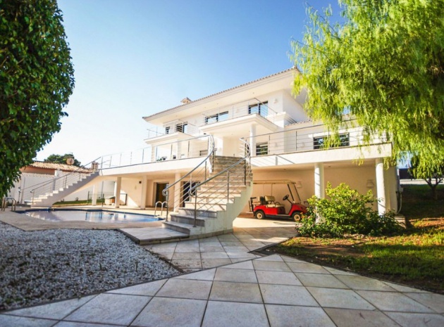 Wiederverkauf - Villa - Villamartin