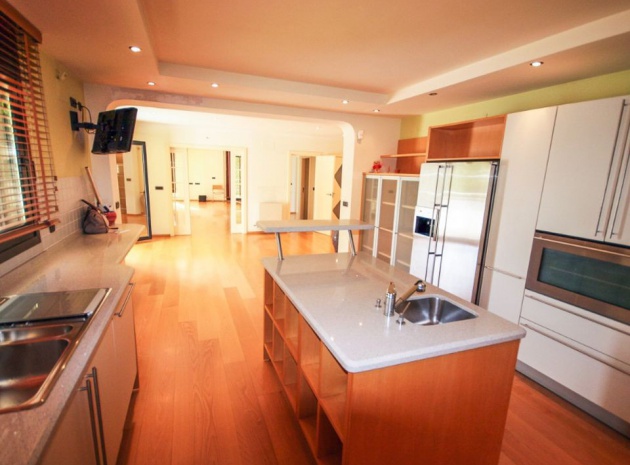 Wiederverkauf - Villa - Villamartin