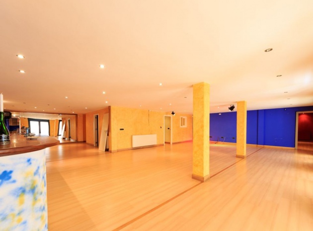 Wiederverkauf - Villa - Villamartin