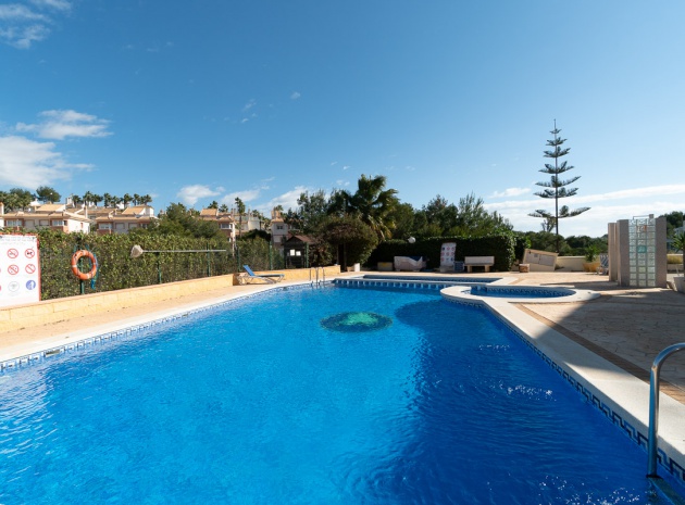 Resale - Apartment - Villamartin - Costa Paraiso