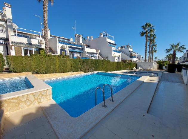 Resale - Apartment - Villamartin - rioja