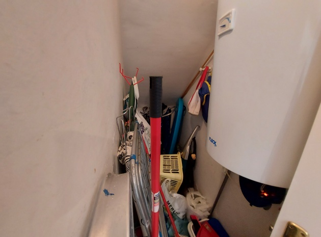 Resale - Apartment - Villamartin - rioja