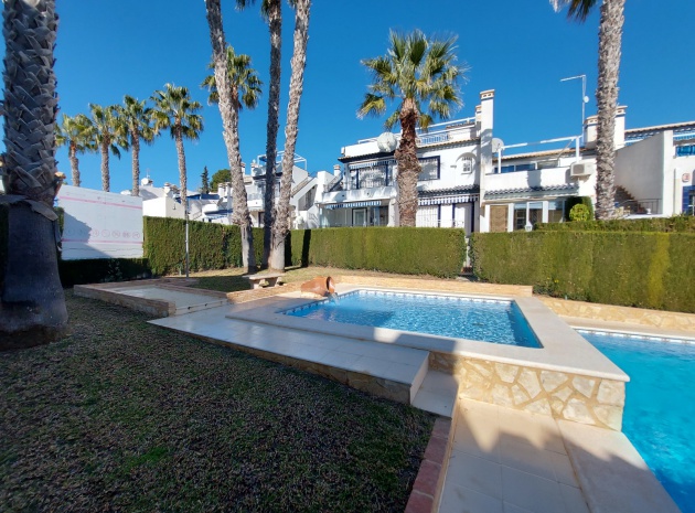 Resale - Apartment - Villamartin - rioja