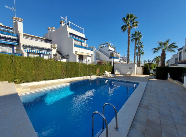 Resale - Apartment - Villamartin - rioja