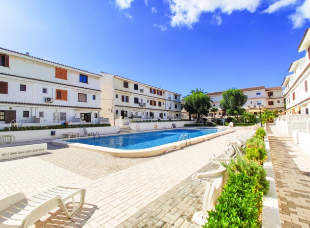 Resale - Townhouse - Punta Prima - rocajuna