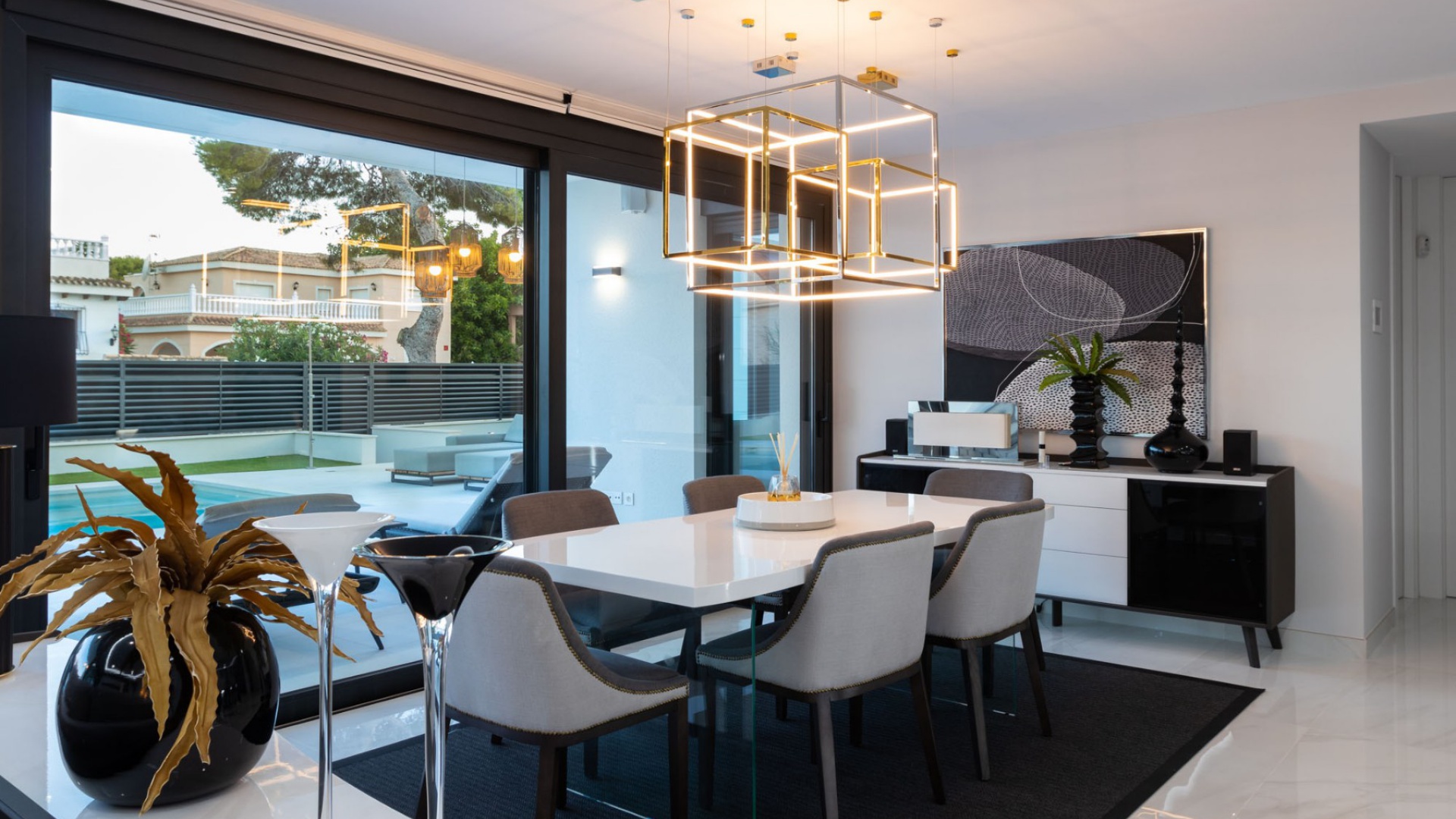 Resale - Villa - La Zenia