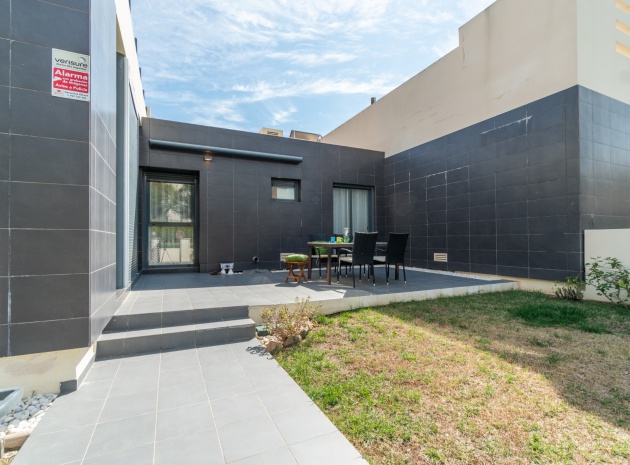 Resale - Bungalow - Villamartin - La Fuente