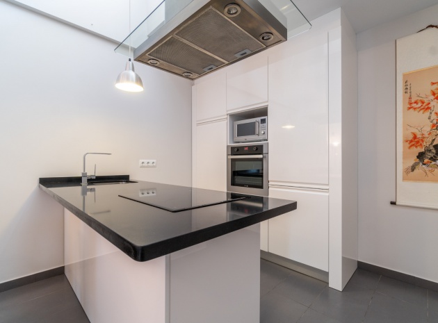 Resale - Bungalow - Villamartin - La Fuente