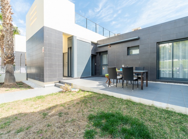 Resale - Bungalow - Villamartin - La Fuente