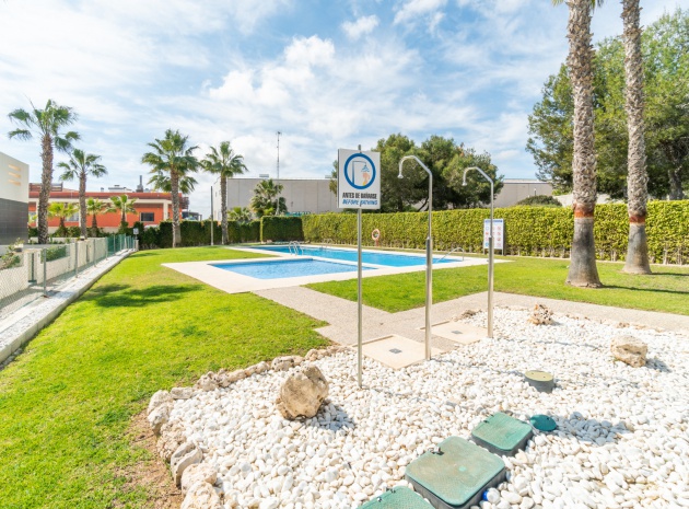 Resale - Bungalow - Villamartin - La Fuente